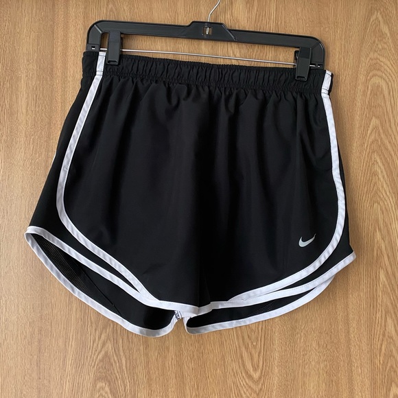 Nike Dri-Fit Shorts - Picture 2 of 5